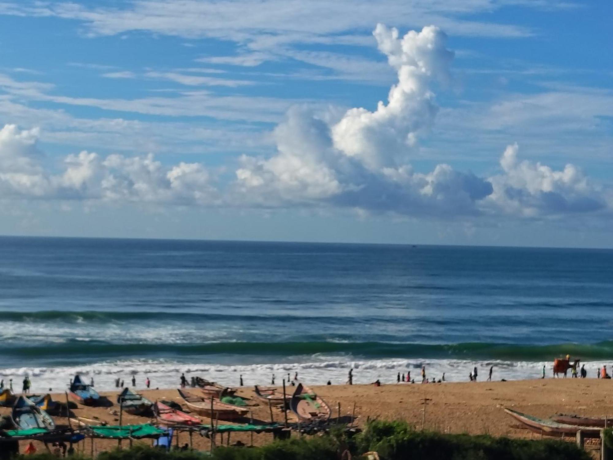 Nirman Beach Homestay Puri Buitenkant foto