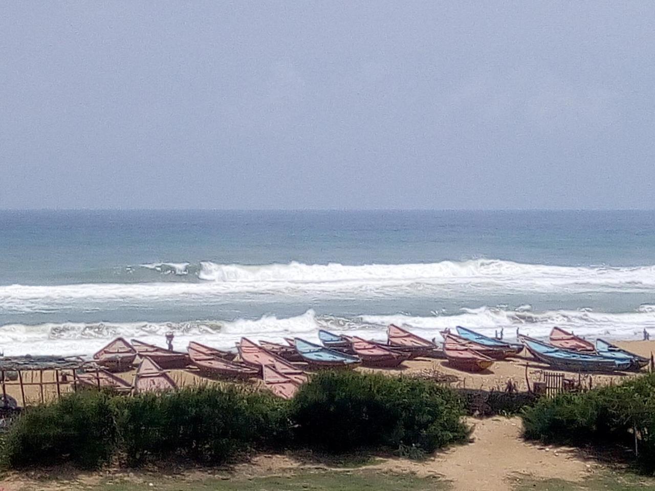 Nirman Beach Homestay Puri Buitenkant foto