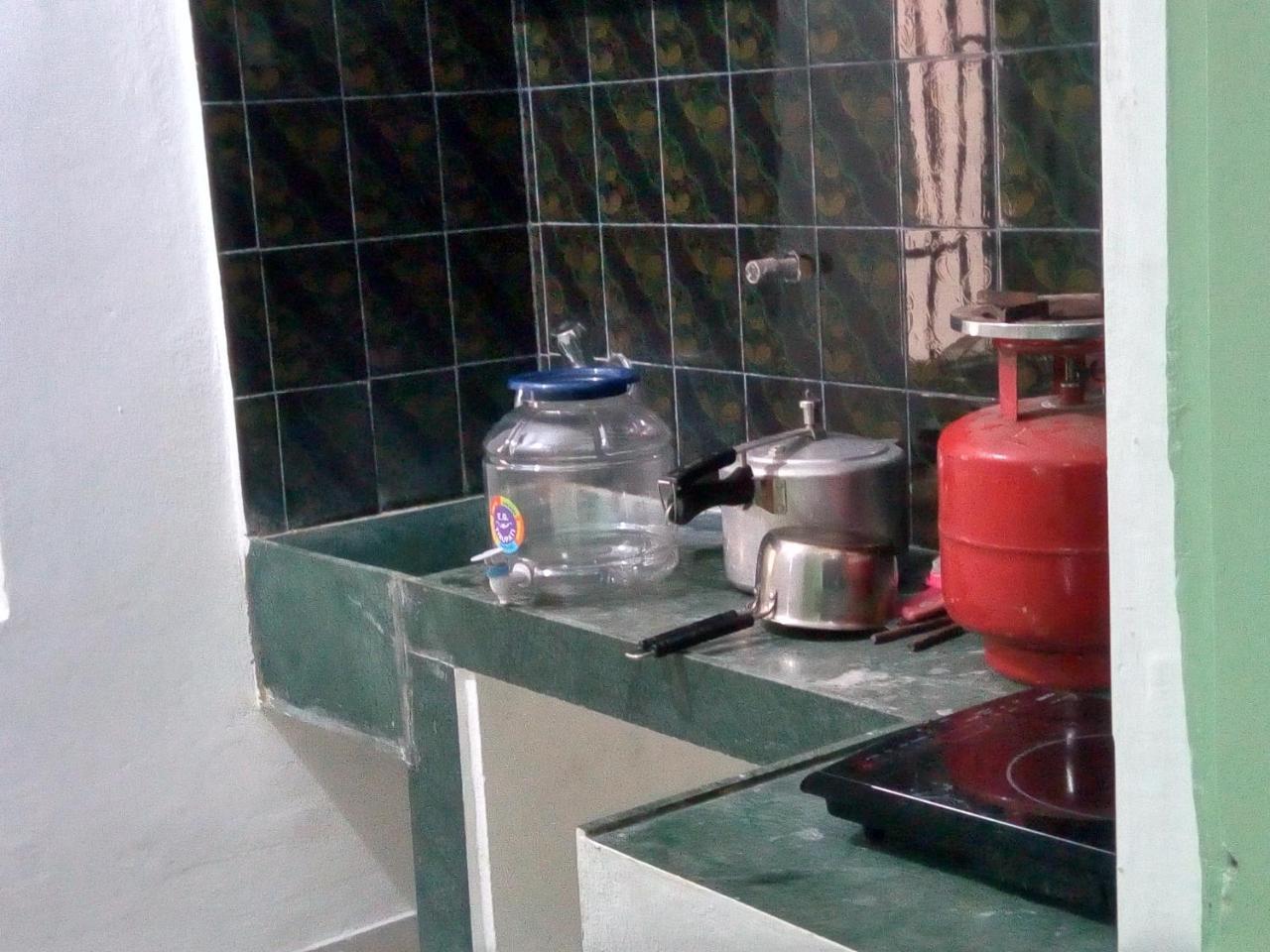 Nirman Beach Homestay Puri Buitenkant foto