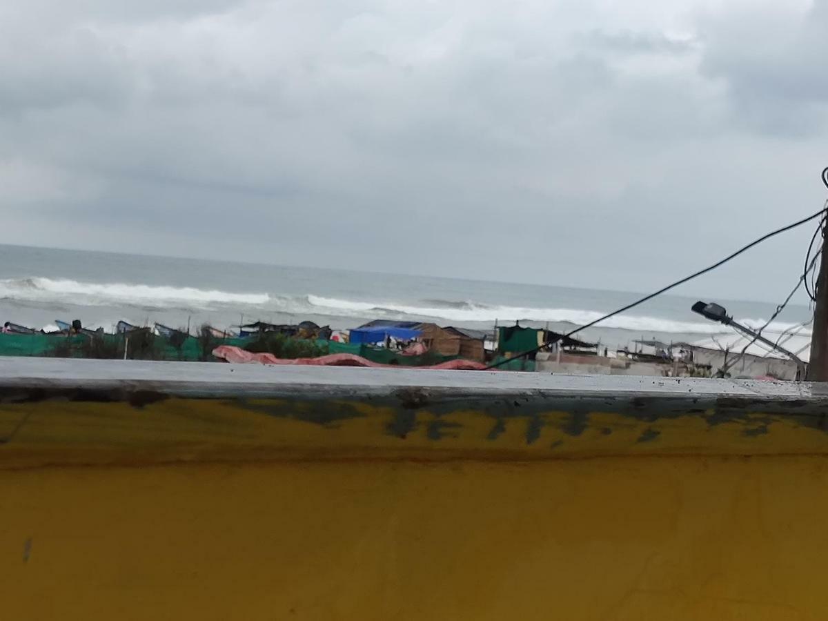 Nirman Beach Homestay Puri Buitenkant foto